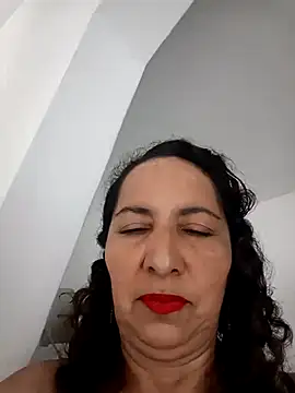 Luna Naughty1 online show from September 18, 6:32 pm