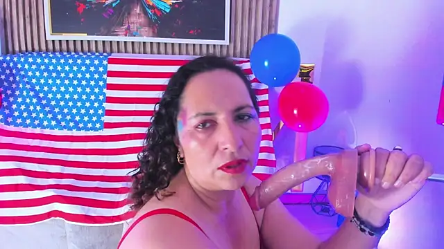 Luna Naughty1 online show from July 5, 1:23 am