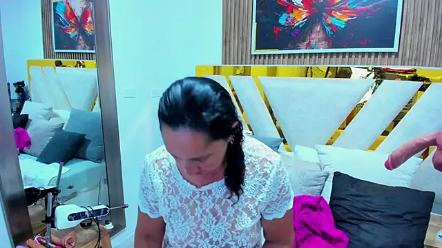 Luna Naughty1 online show from July 28, 4:39 pm