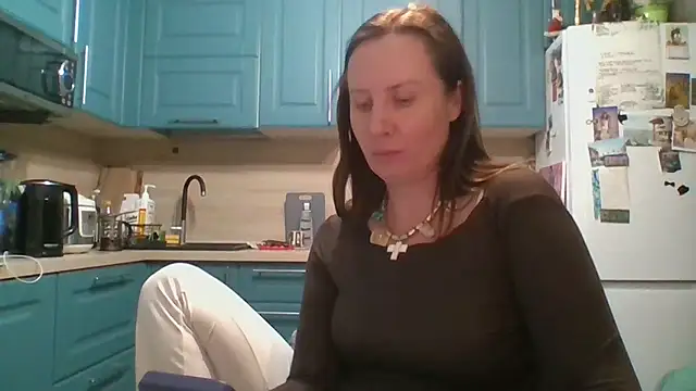 Snapshot of ALICAINWONDERLAND chatting on February 15, 6:59 pm ALICAINWONDERLAND online show from February 15, 6:59 pm