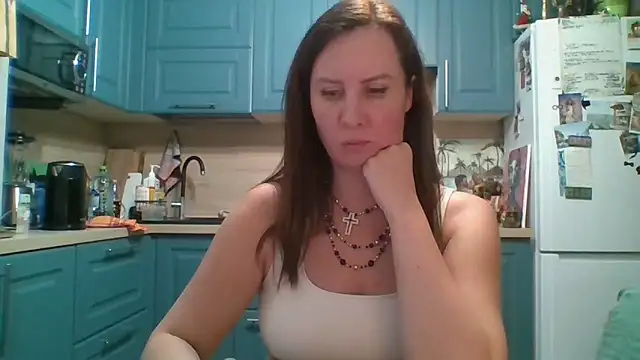 Snapshot of ALICAINWONDERLAND chatting on February 20, 6:19 pm ALICAINWONDERLAND online show from February 20, 6:19 pm