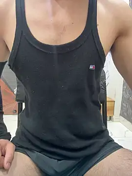 coupleyug online show from June 4, 10:21 am