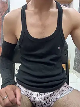 coupleyug online show from June 11, 10:35 am