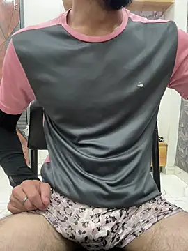 coupleyug online show from June 12, 2:05 pm