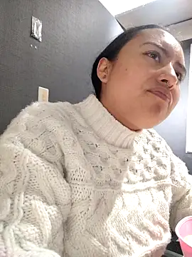 Venus Rivers online show from December 2, 1:05 pm