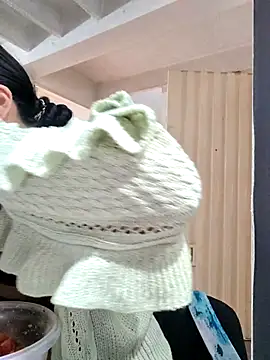 Venus Rivers online show from December 3, 1:20 pm