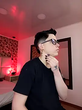 Snapshot of SpencerMontgomery chatting on November 2, 5:04 pm SpencerMontgomery online show from November 2, 5:04 pm