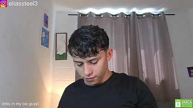 Snapshot of elias_steel1 chatting on May 22, 2:01 pm elias steel1 online show from May 22, 2:01 pm