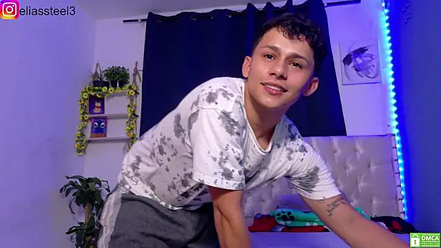 Snapshot of elias_steel1 chatting on June 14, 2:24 am elias steel1 online show from June 14, 2:24 am