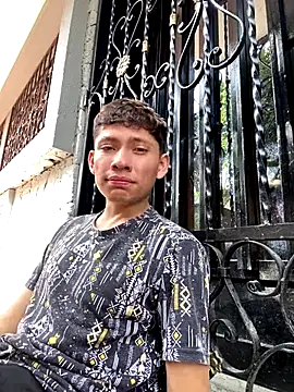 elfernh online show from October 16, 2:18 pm