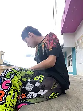 elfernh online show from November 13, 10:41 pm