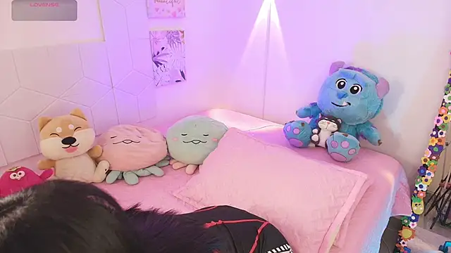 justonecute online show from November 26, 12:11 am