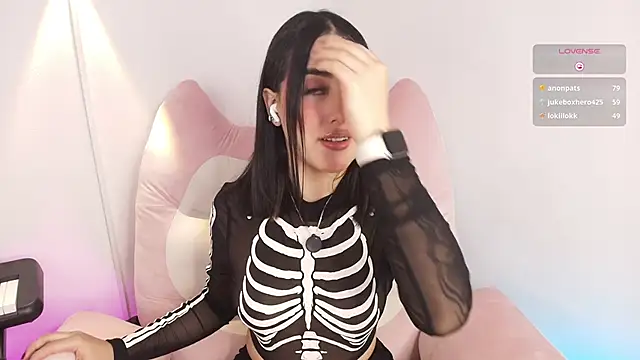 justonecute online show from March 16, 5:44 am