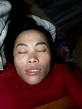 Snapshot of CoMay003 chatting on October 27, 1:48 pm CoMay003 online show from October 27, 1:48 pm