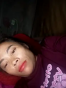 Snapshot of CoMay003 chatting on November 6, 8:10 pm CoMay003 online show from November 6, 8:10 pm