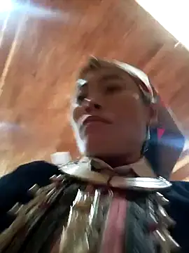 Snapshot of CoMay003 chatting on December 4, 6:01 am CoMay003 online show from December 4, 6:01 am