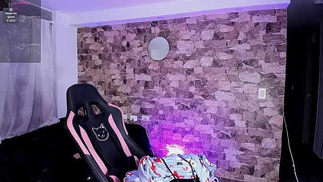 samiacooper25 online show from February 13, 4:52 am