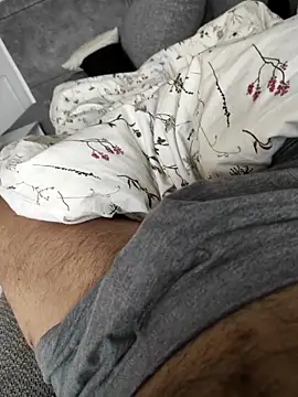 Snapshot of hansvonerotic1 chatting on November 14, 9:30 am hansvonerotic1 online show from November 14, 9:30 am