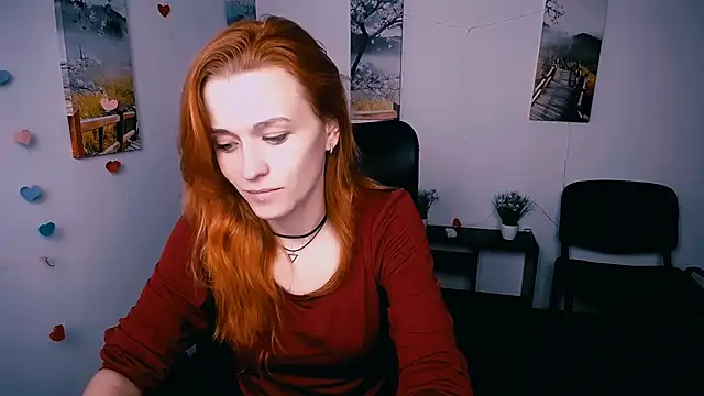 Snapshot of PeppyMia chatting on November 28, 7:44 am PeppyMia online show from November 28, 7:44 am