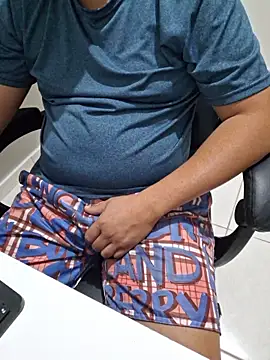 Carloskasado online show from October 23, 11:35 pm