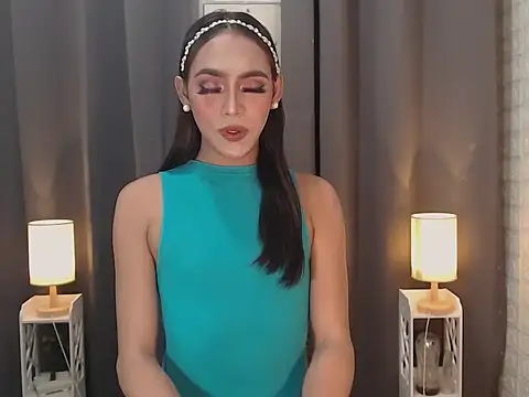 Snapshot of asian_slutt143 chatting on July 22, 1:47 pm asian slutt143 online show from July 22, 1:47 pm