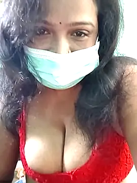 Snapshot of misspriya03 chatting on October 15, 8:14 am misspriya03 online show from October 15, 8:14 am