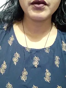spicysuhana online show from April 22, 2:25 am