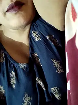 spicysuhana online show from April 24, 5:48 pm