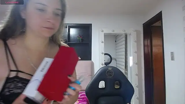 Agatha bellucci  online show from January 9, 1:03 pm