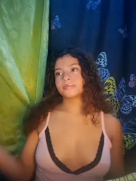 Lulupeach69 online show from September 21, 1:18 am