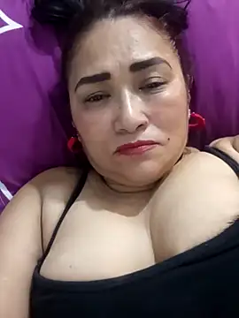 linda luna29 online show from September 21, 7:10 am