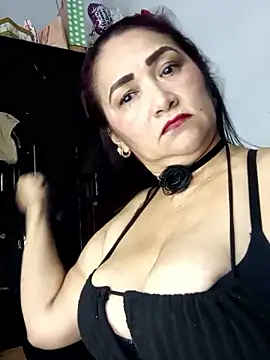 linda luna29 online show from January 10, 4:58 am