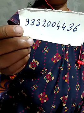 Snapshot of Cute-Swewty chatting on September 25, 2:10 pm Cute-Swewty online show from September 25, 2:10 pm