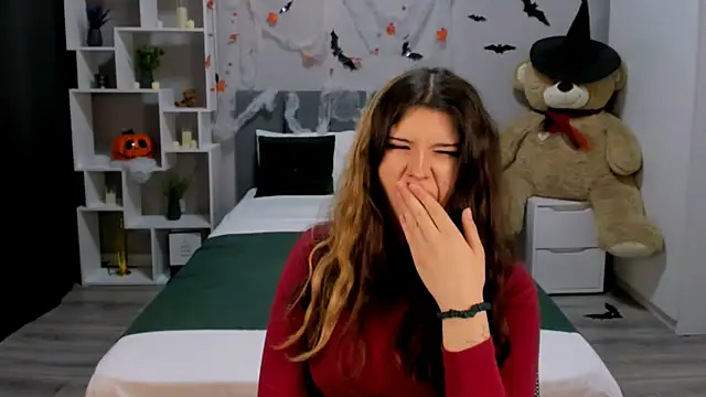 Snapshot of AnoraDark chatting on November 1, 1:35 pm AnoraDark online show from November 1, 1:35 pm