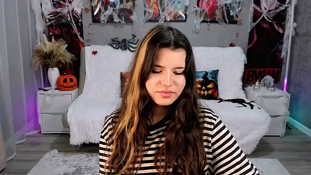 Snapshot of AnoraDark chatting on November 7, 12:49 pm AnoraDark online show from November 7, 12:49 pm