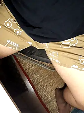 Snapshot of MinhTuan2002 chatting on September 11, 9:37 pm MinhTuan2002 online show from September 11, 9:37 pm