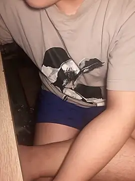 Snapshot of MinhTuan2002 chatting on September 26, 6:34 pm MinhTuan2002 online show from September 26, 6:34 pm