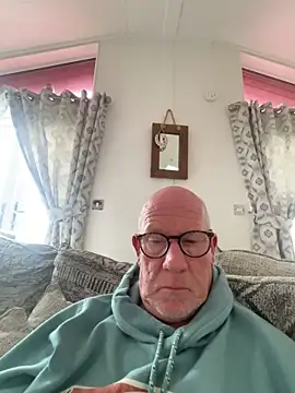 philefc online show from October 17, 12:08 pm