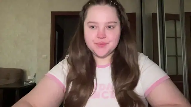 Snapshot of Alice898 chatting on September 24, 4:38 am Alice898 online show from September 24, 4:38 am