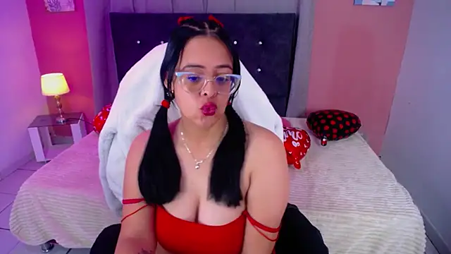 Snapshot of Sofia_leving chatting on September 24, 1:53 am Sofia leving online show from September 24, 1:53 am