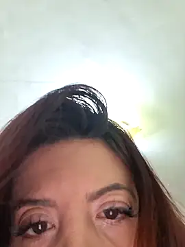 Anayssa  online show from February 13, 5:53 pm