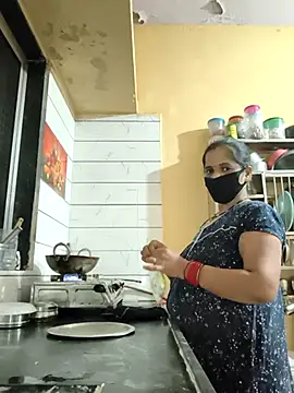 Snapshot of Gk_99999 chatting on December 22, 1:30 pm Gk 99999 online show from December 22, 1:30 pm