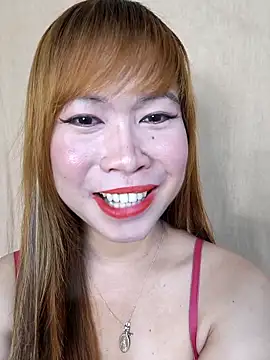 Snapshot of Tsfelicity_youngxx chatting on May 12, 9:39 am Tsfelicity youngxx online show from May 12, 9:39 am