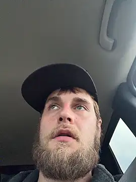 high3ndlowlife online show from December 4, 9:45 pm