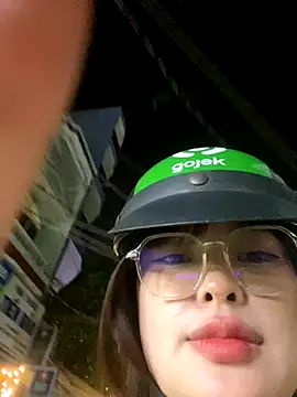   BabyShowPublic   online show from November 9, 3:32 pm