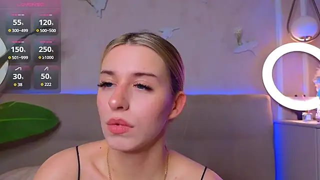 BonnieWalton online show from November 23, 8:47 am