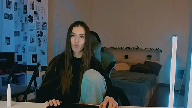 yourrdanceteacher online show from October 13, 7:25 pm