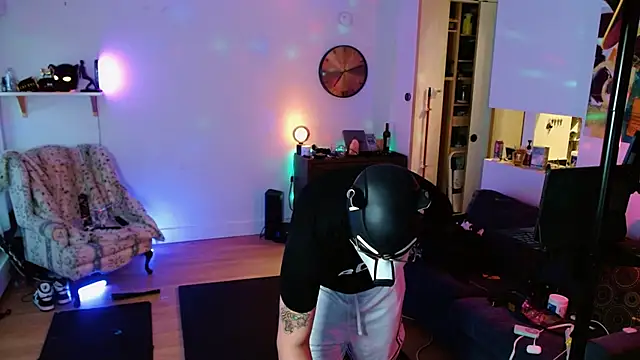 puptank online show from September 12, 2:11 am