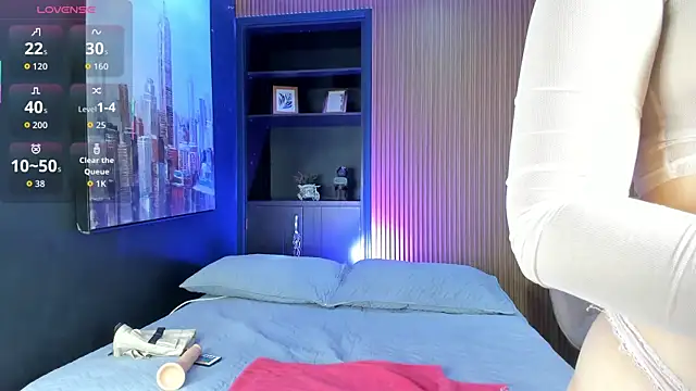 SamaraAnders  online show from October 17, 4:26 am