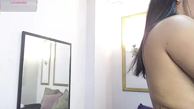 Lucigh  online show from October 6, 7:33 pm